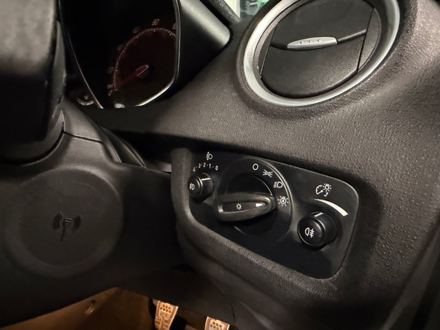 Used Ford Fiesta 2015 for sale - 77891537: Photo 73