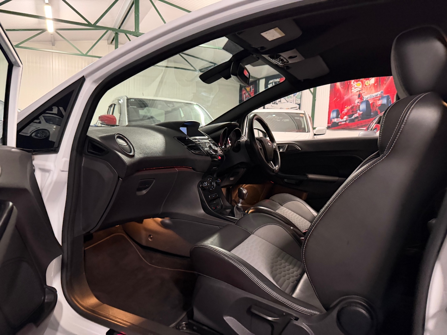 Used Ford Fiesta 2015 for sale - 77891537: Photo 77