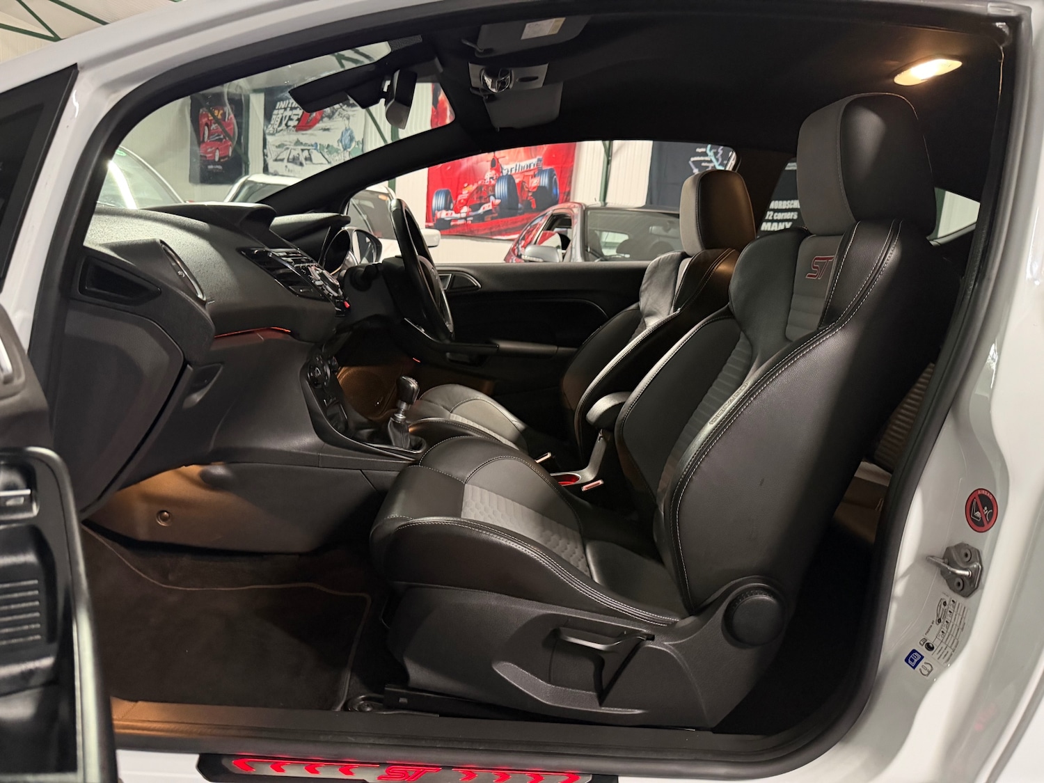 Used Ford Fiesta 2015 for sale - 77891537: Photo 81