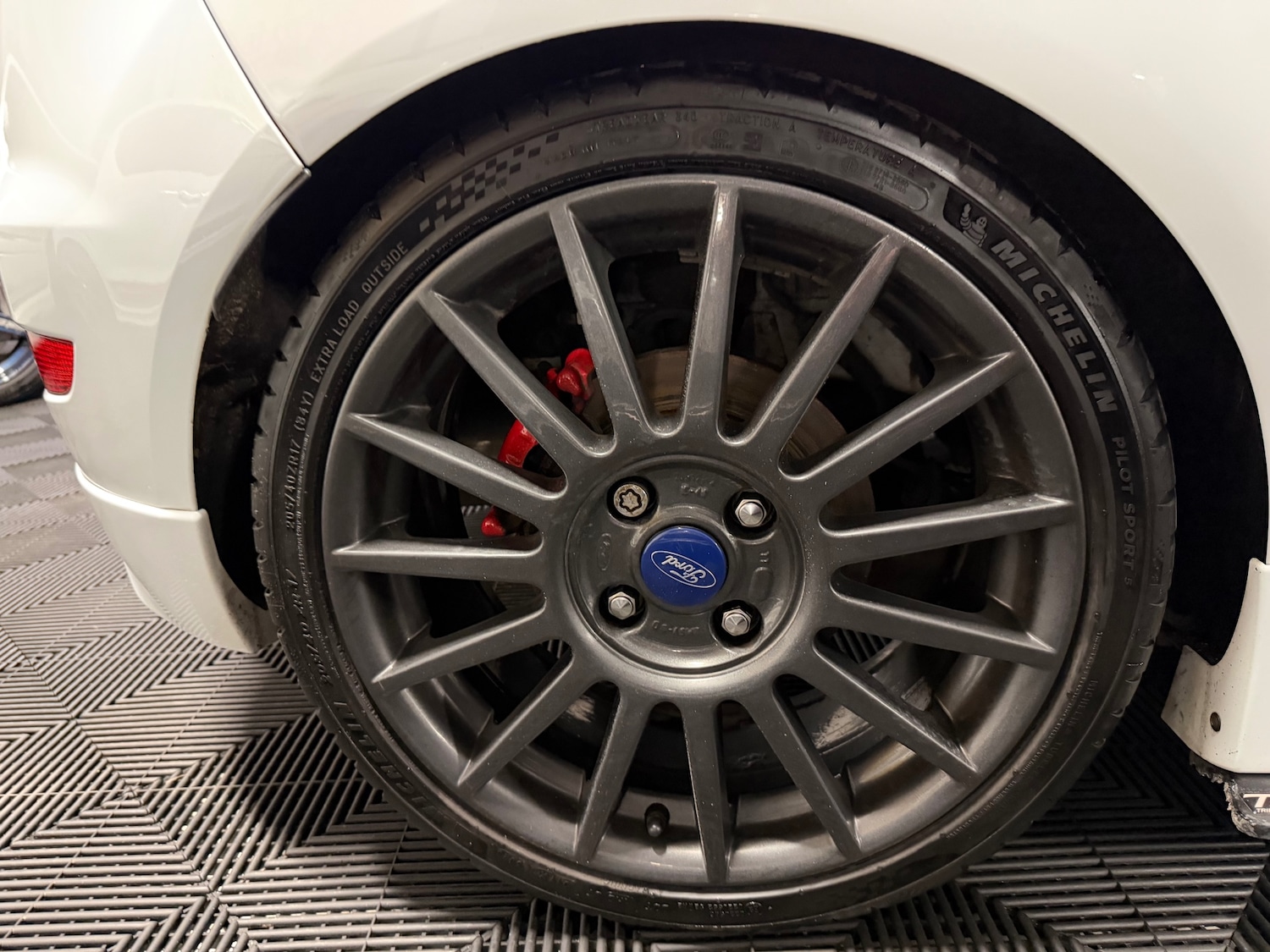 Used Ford Fiesta 2015 for sale - 77891537: Photo 89