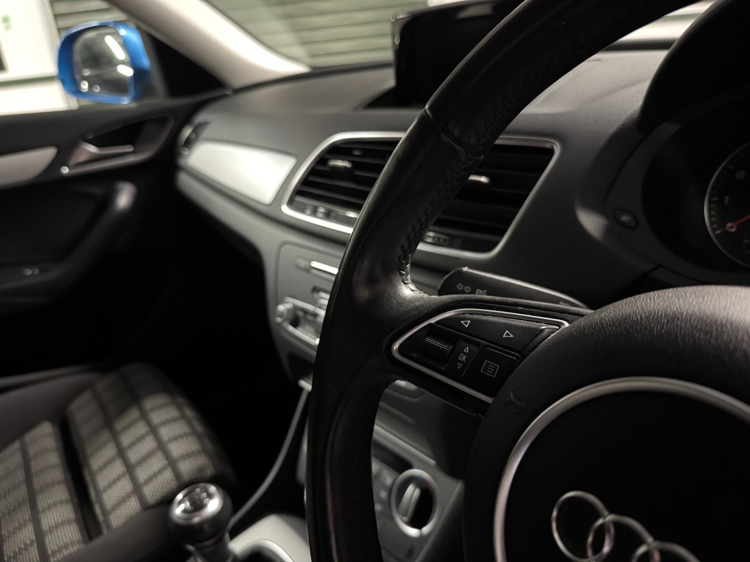 Used Audi Q3 2015 for sale - 76952212: Photo 59