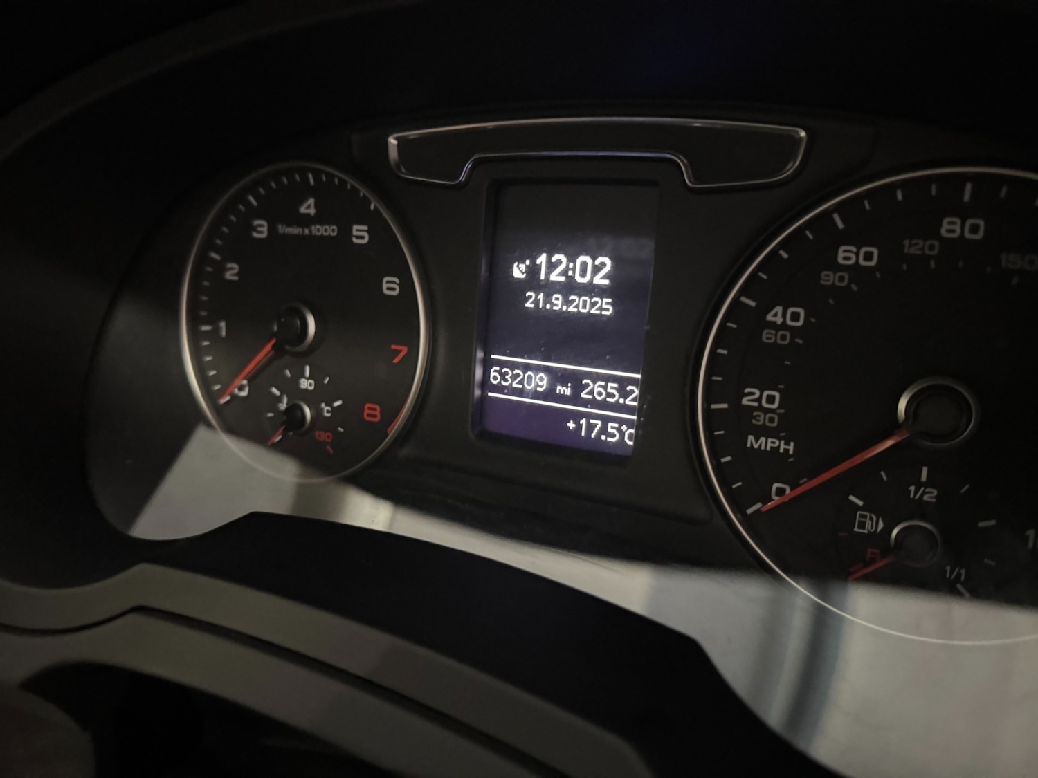 Used Audi Q3 2015 for sale - 76952212: Photo 84