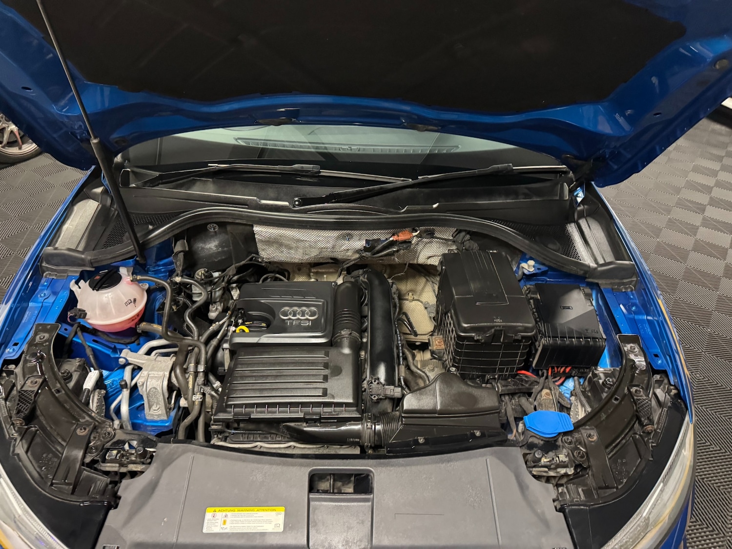 Used Audi Q3 2015 for sale - 76952212: Photo 85