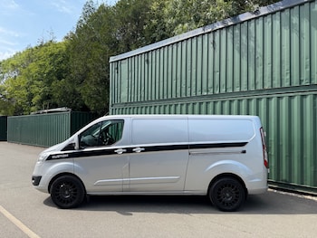 Used Ford Transit Custom 2017 for sale - 79025227: Photo