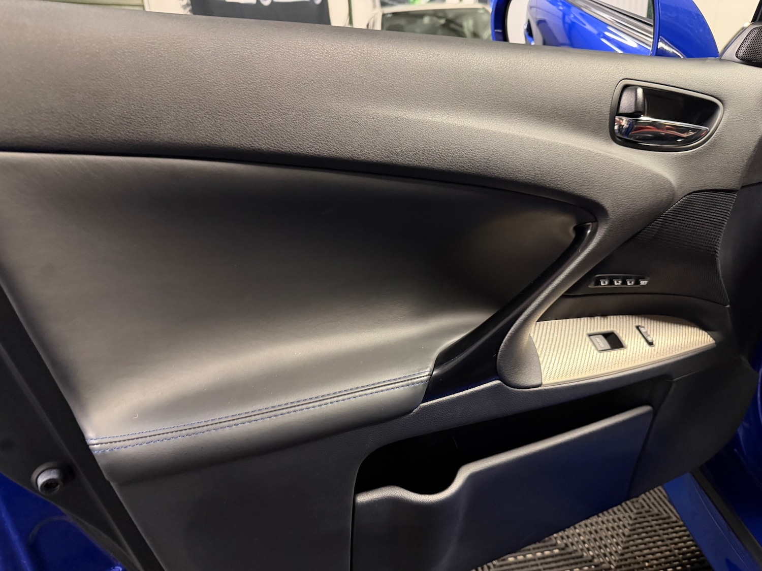 Used Lexus IS F 2009 for sale - 78105043: Photo 67