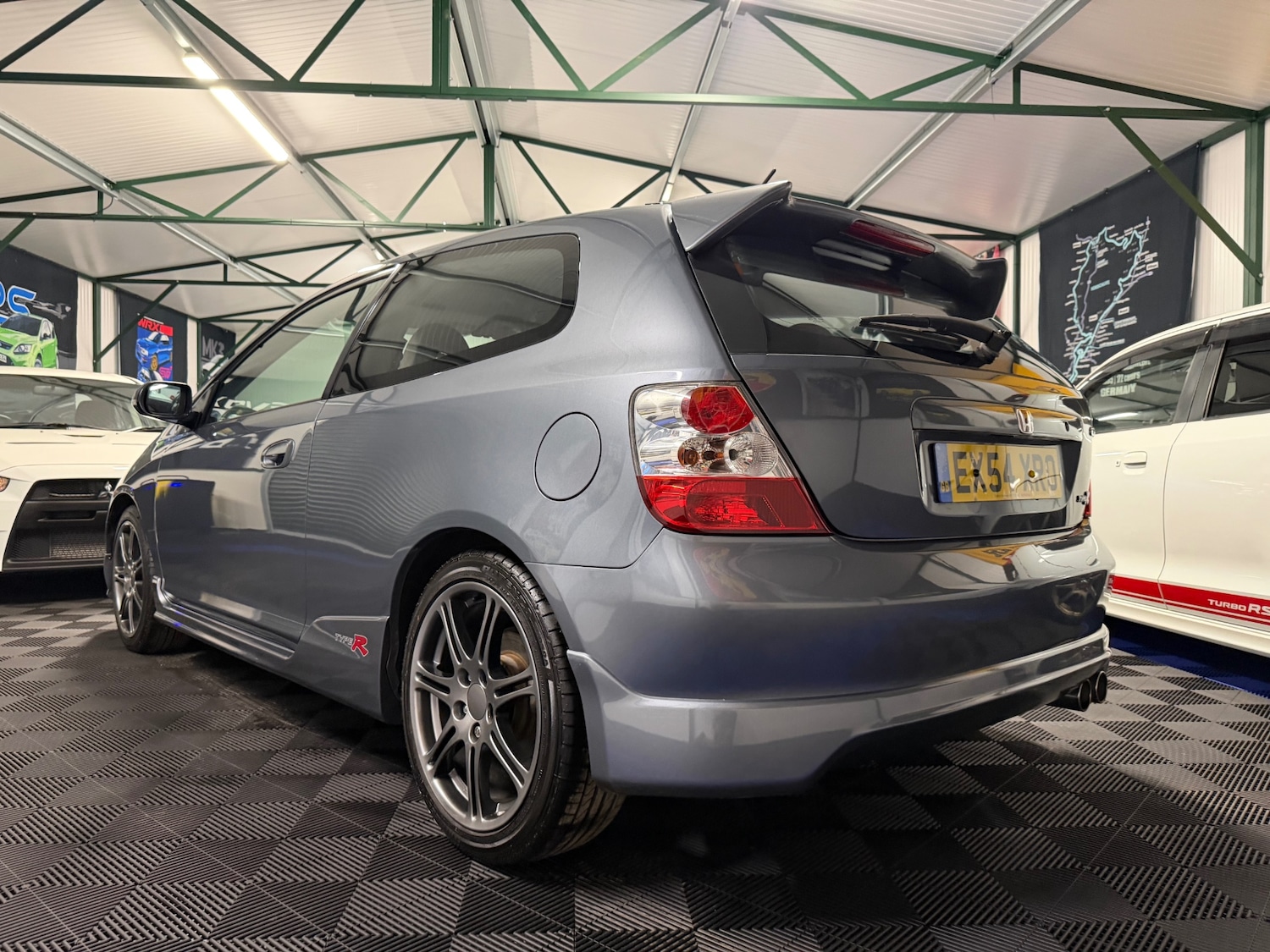 Used Honda Civic 2004 for sale - 77750396: Photo 49