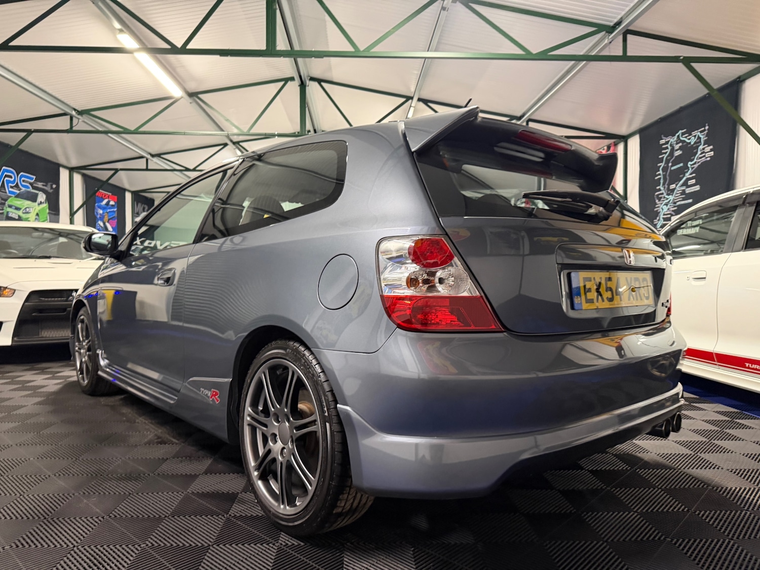 Used Honda Civic 2004 for sale - 77750396: Photo 50