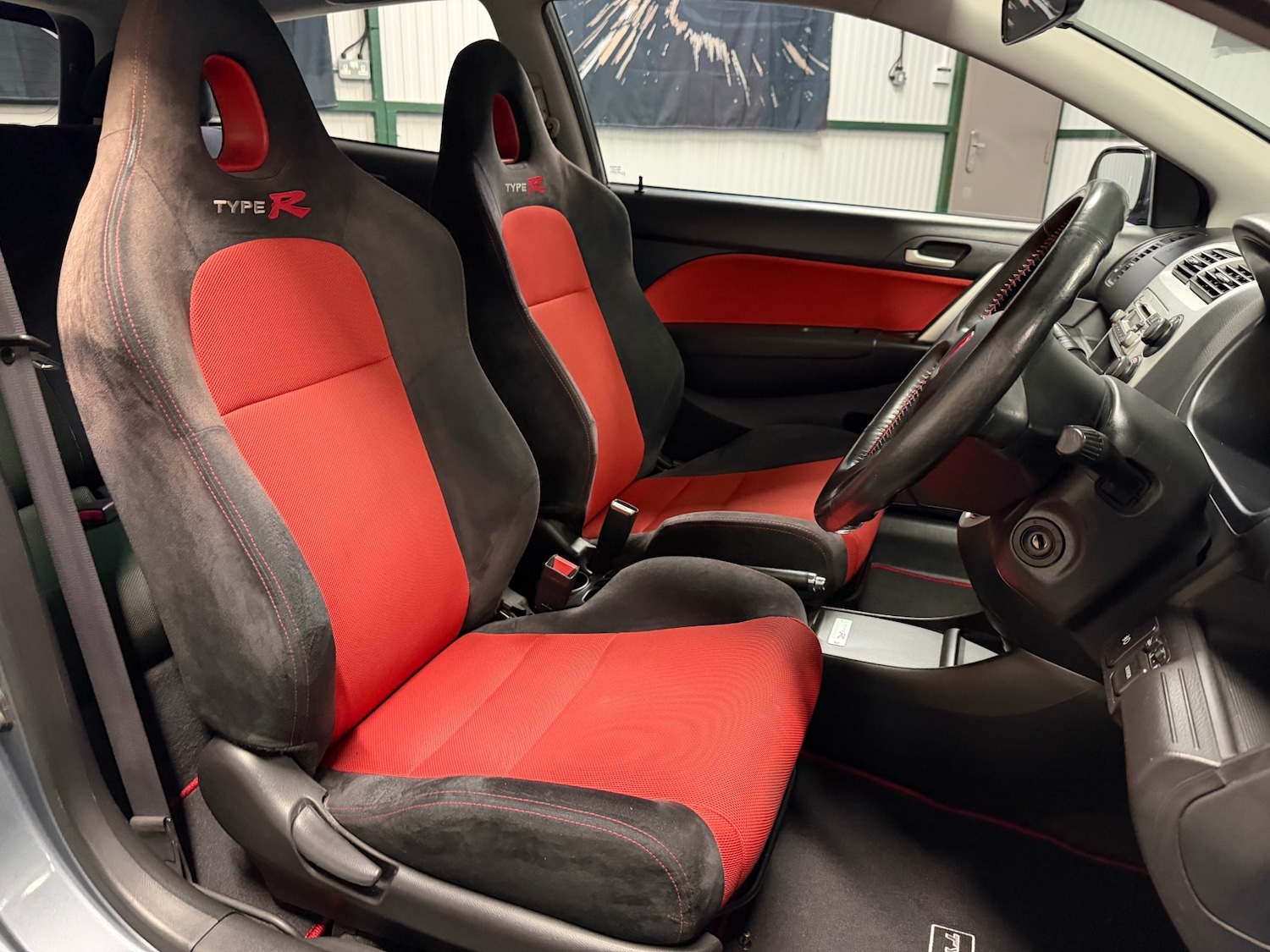 Used Honda Civic 2004 for sale - 77750396: Photo 66