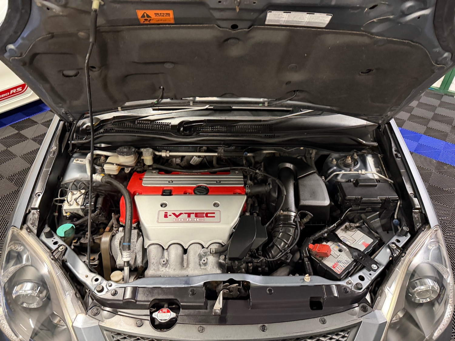 Used Honda Civic 2004 for sale - 77750396: Photo 92