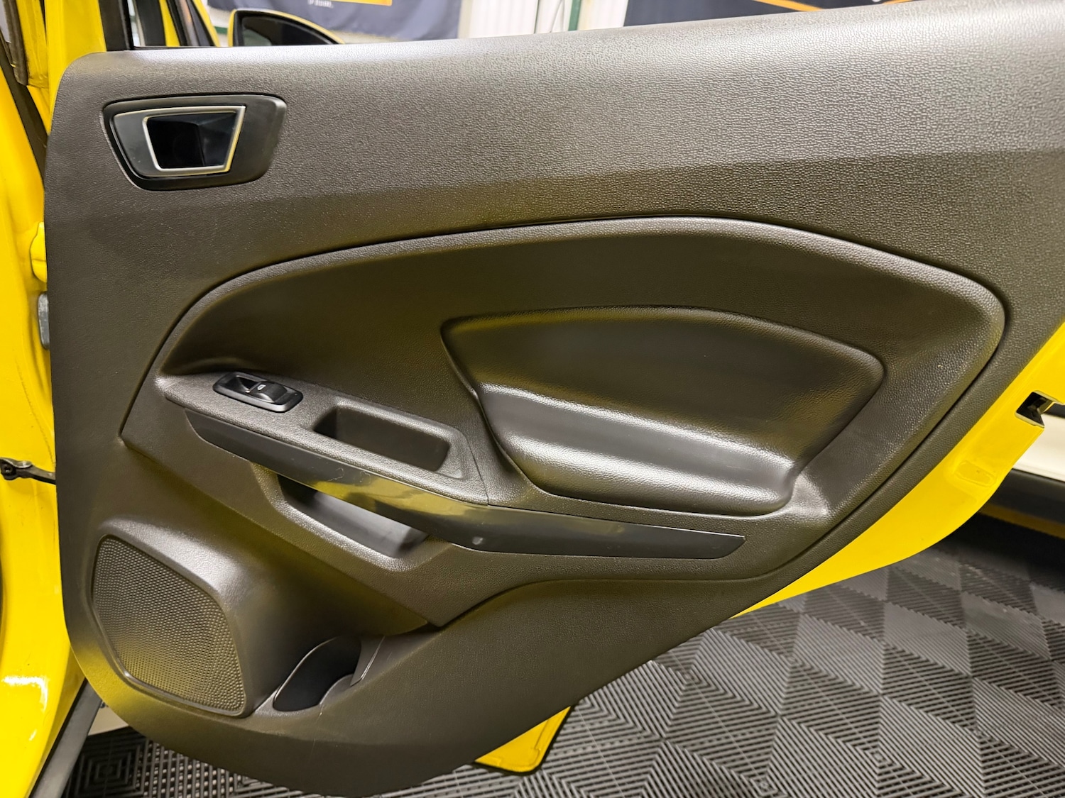 Used Ford Ecosport 2015 for sale - 77954433: Photo 57