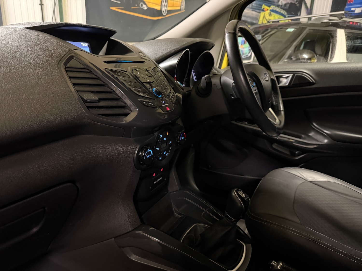 Used Ford Ecosport 2015 for sale - 77954433: Photo 59