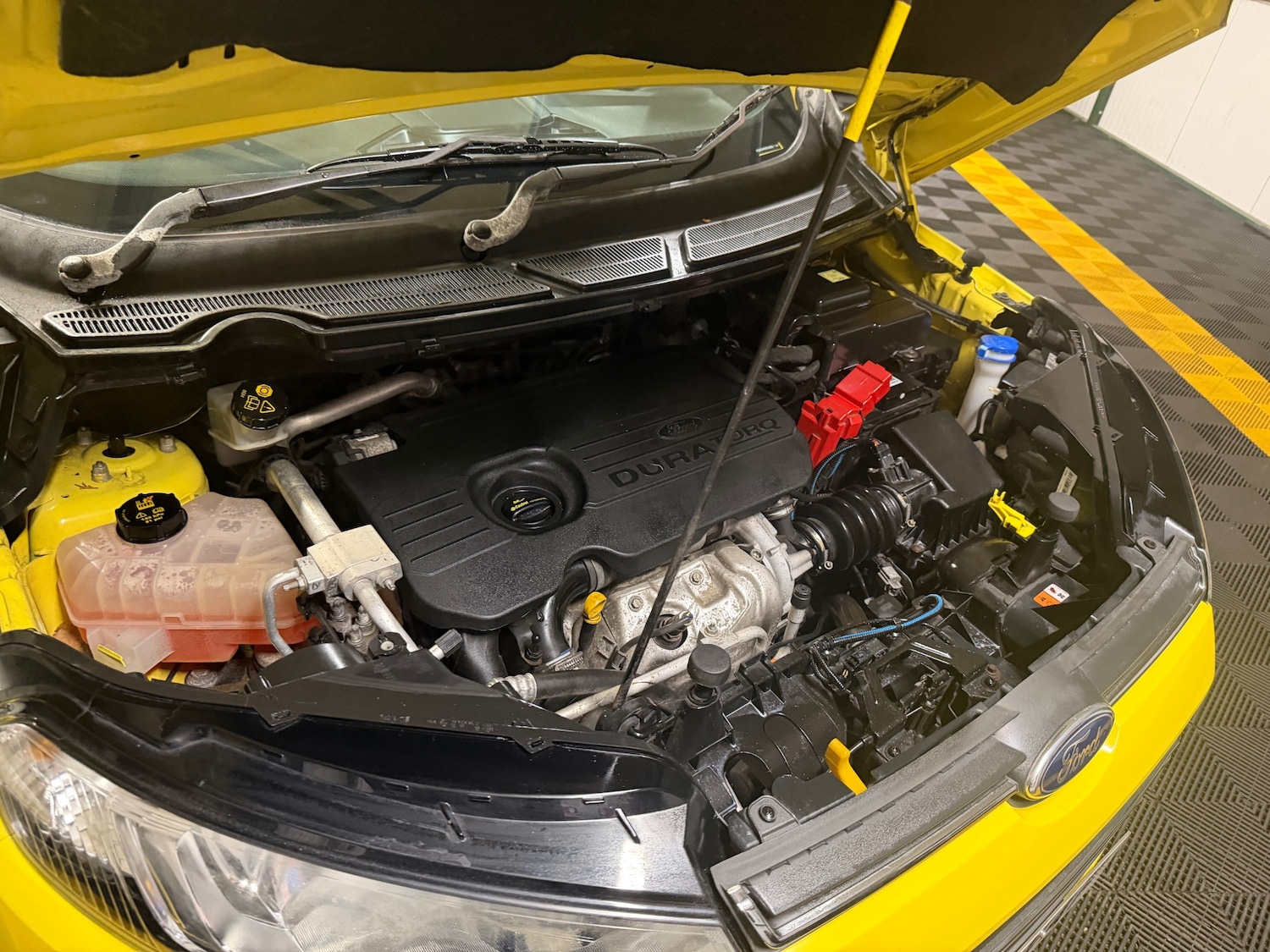 Used Ford Ecosport 2015 for sale - 77954433: Photo 94