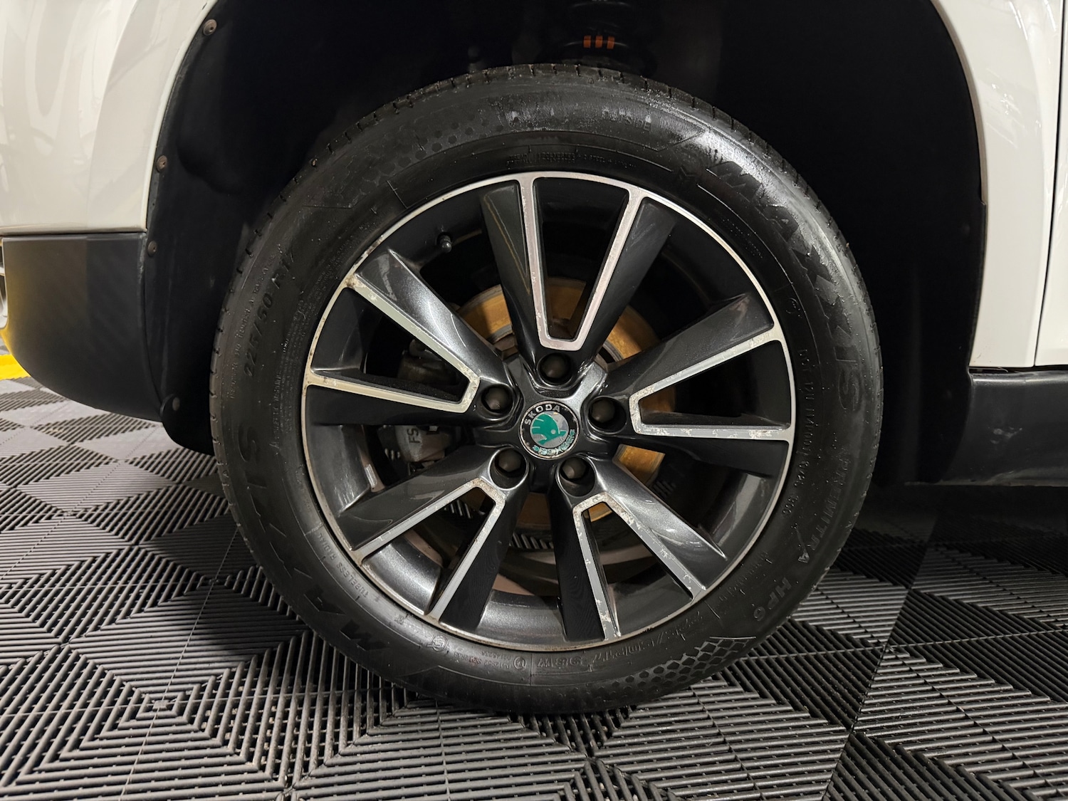 Used Skoda Yeti 2013 for sale - 77822730: Photo 21