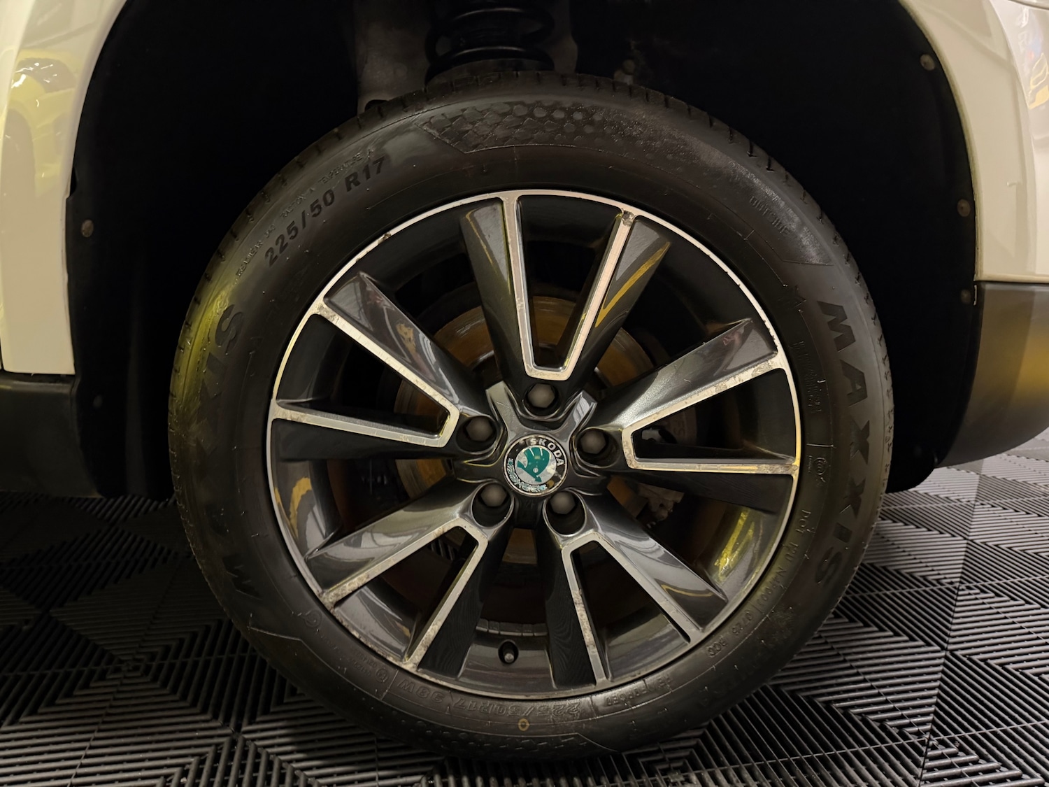 Used Skoda Yeti 2013 for sale - 77822730: Photo 80