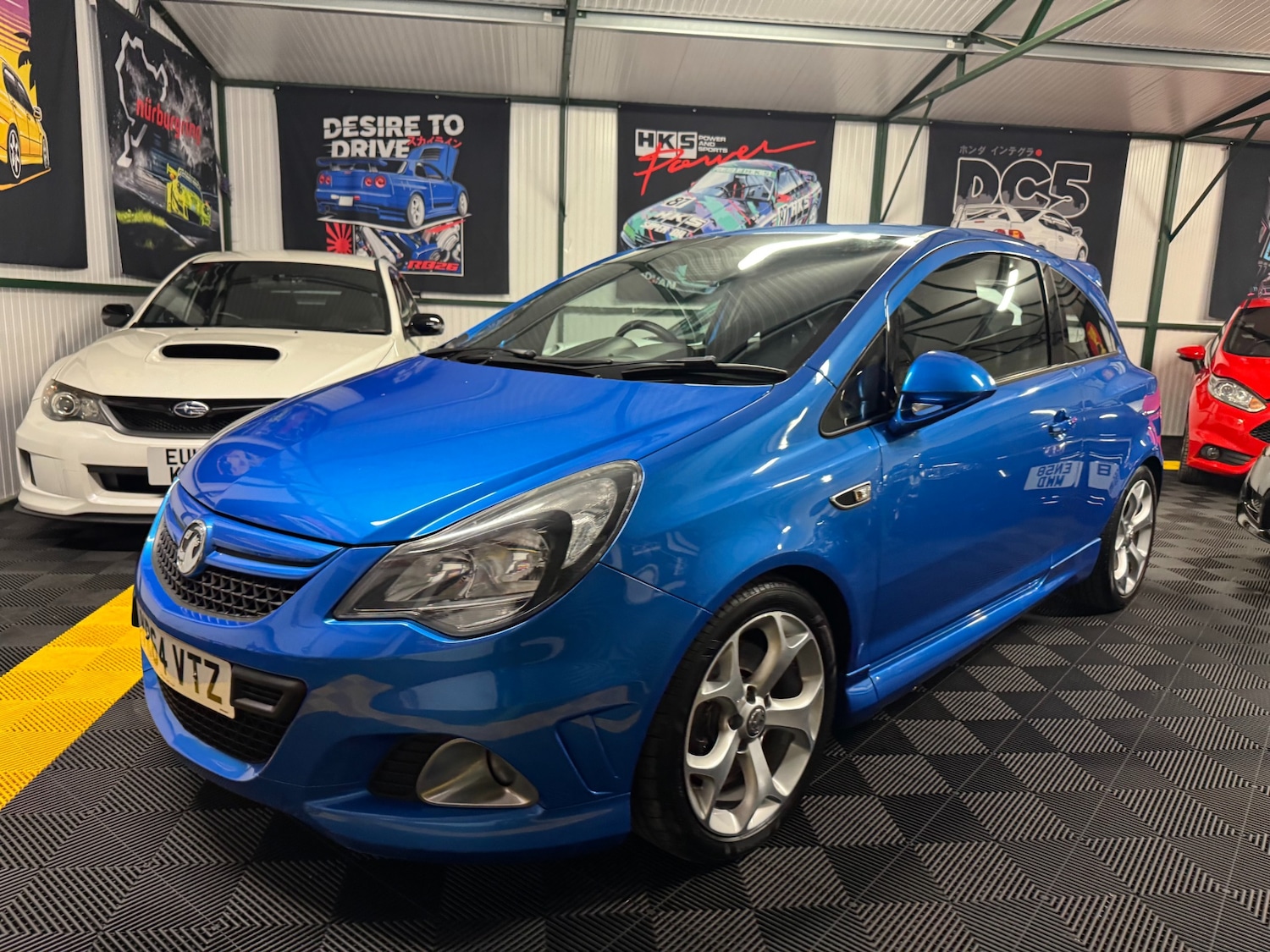 Used Vauxhall Corsa 2014 for sale - 76965681: Photo 2