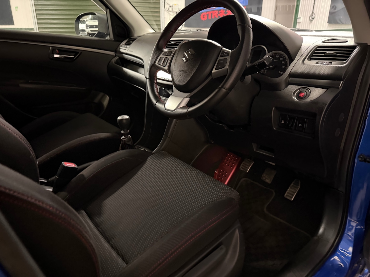 Used Suzuki Swift 2012 for sale - 78062334: Photo 14