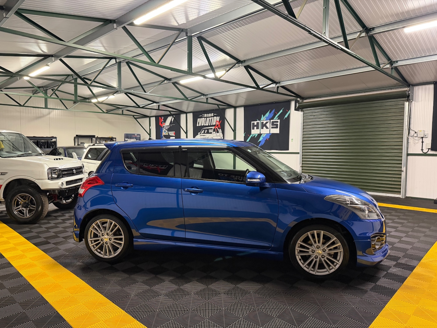 Used Suzuki Swift 2012 for sale - 78062334: Photo 35