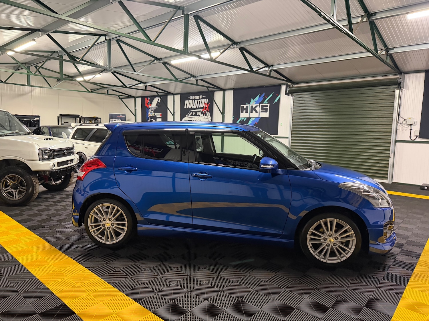 Used Suzuki Swift 2012 for sale - 78062334: Photo 36