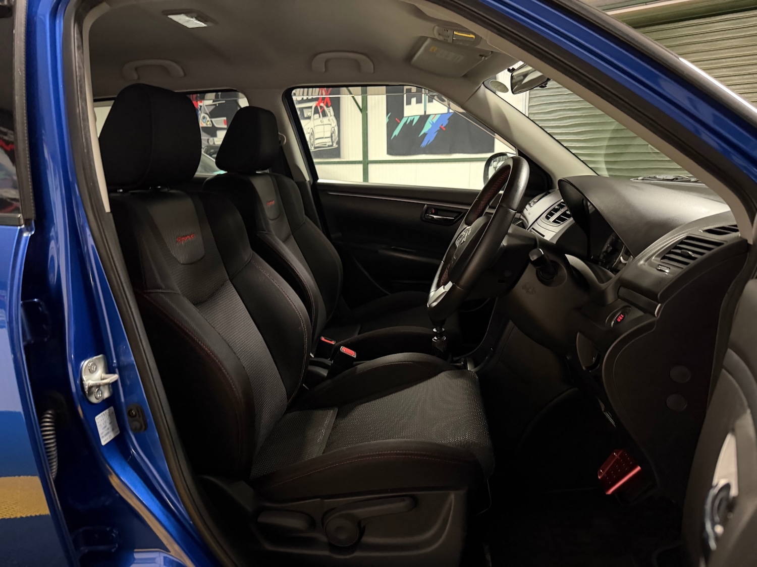 Used Suzuki Swift 2012 for sale - 78062334: Photo 56