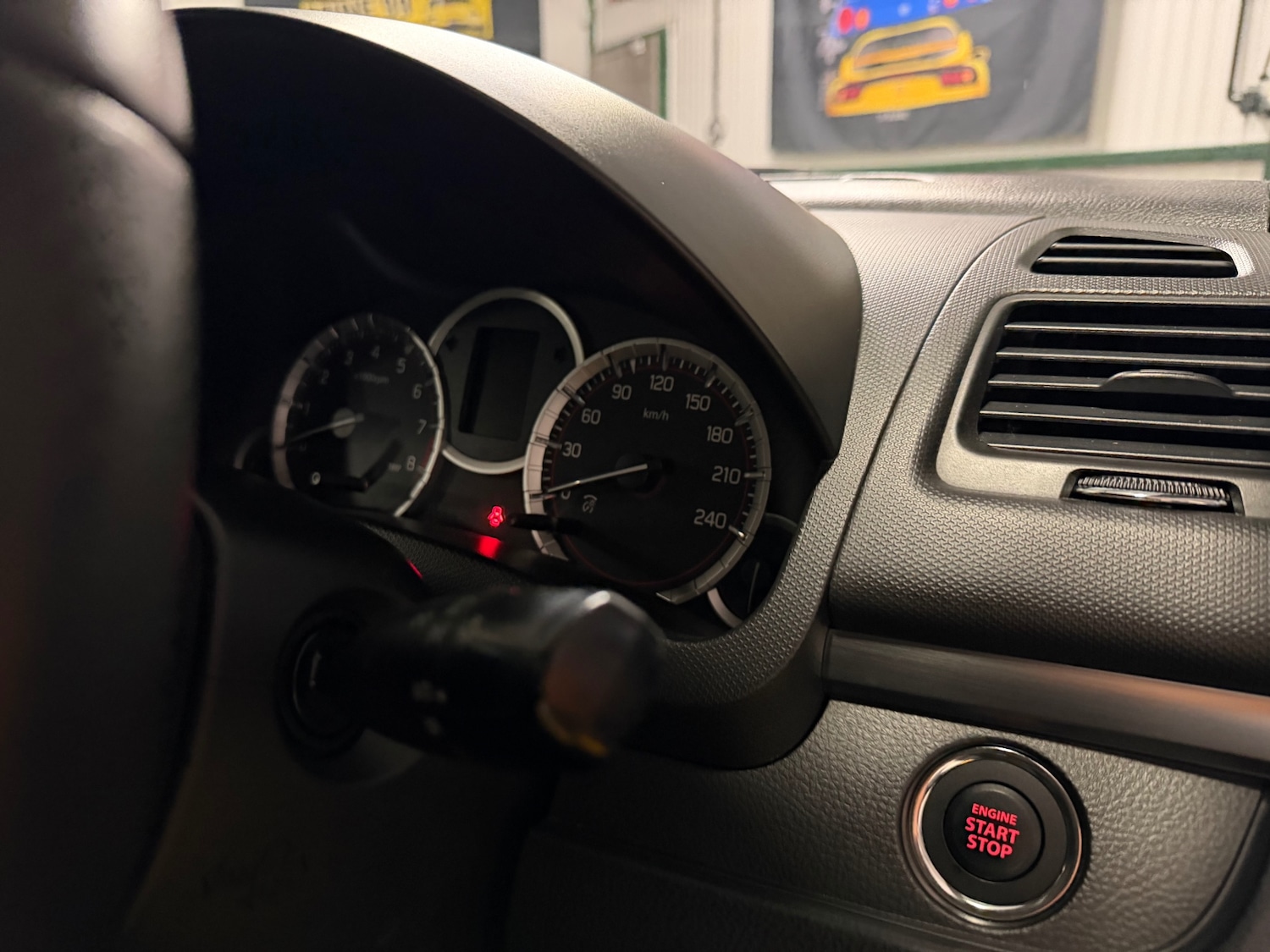 Used Suzuki Swift 2012 for sale - 78062334: Photo 61