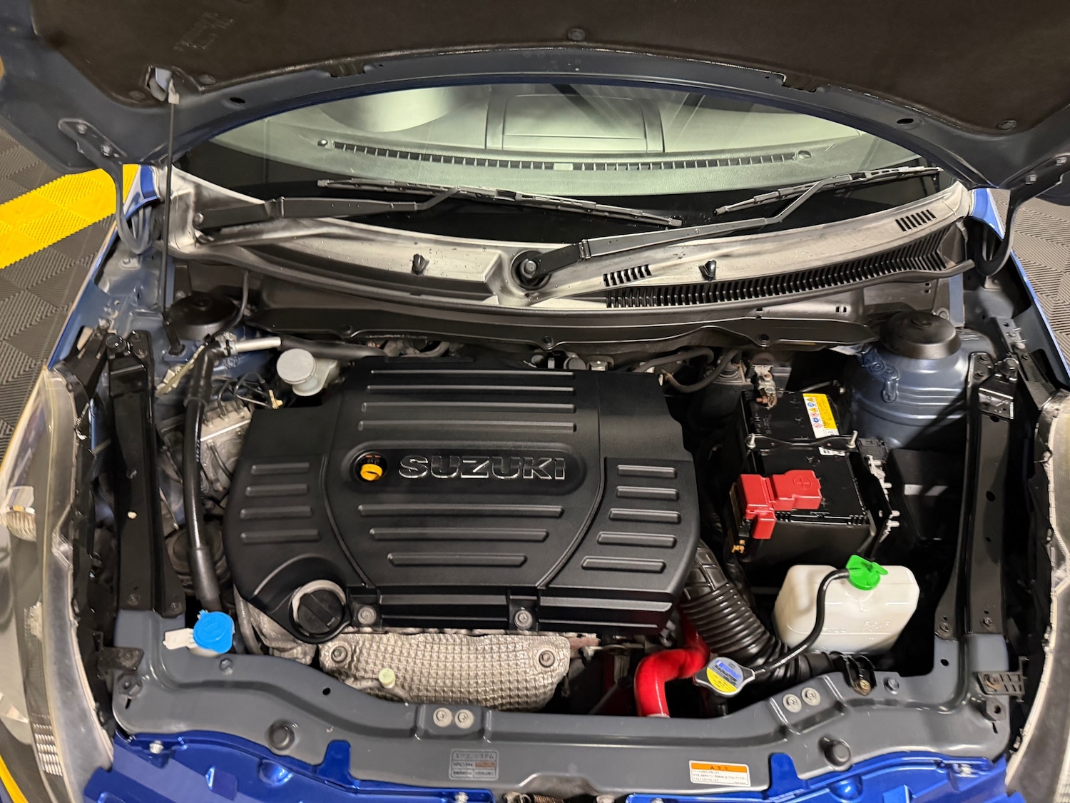 Used Suzuki Swift 2012 for sale - 78062334: Photo 86