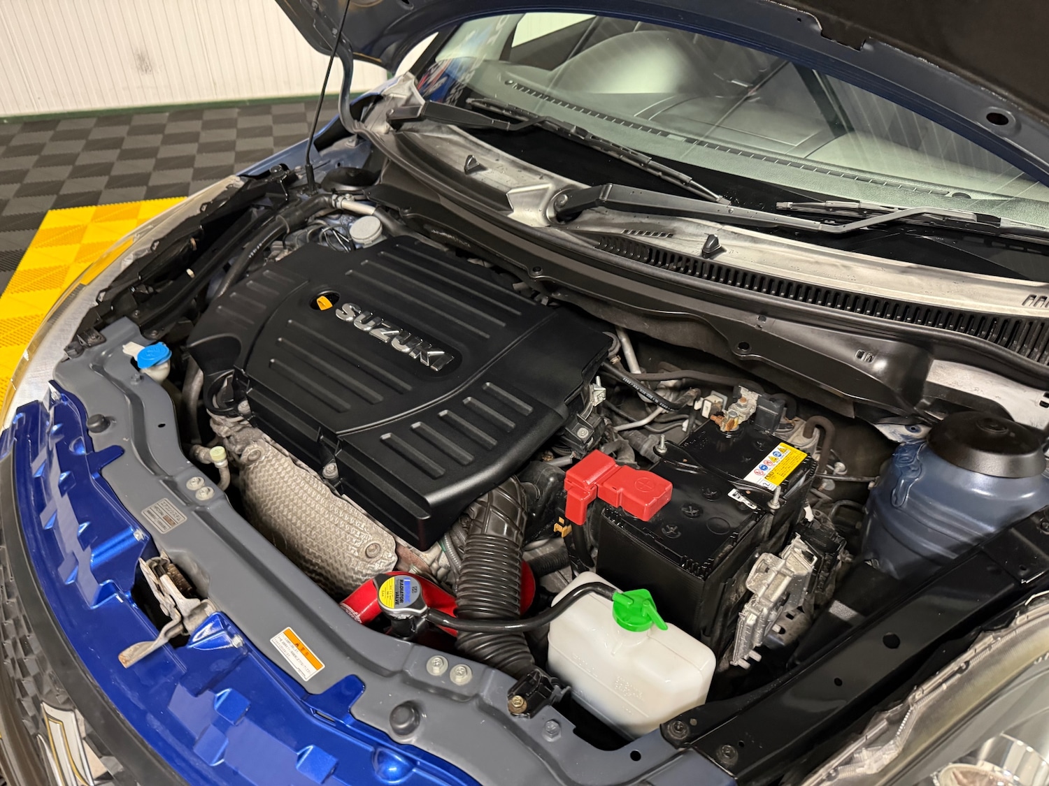 Used Suzuki Swift 2012 for sale - 78062334: Photo 88