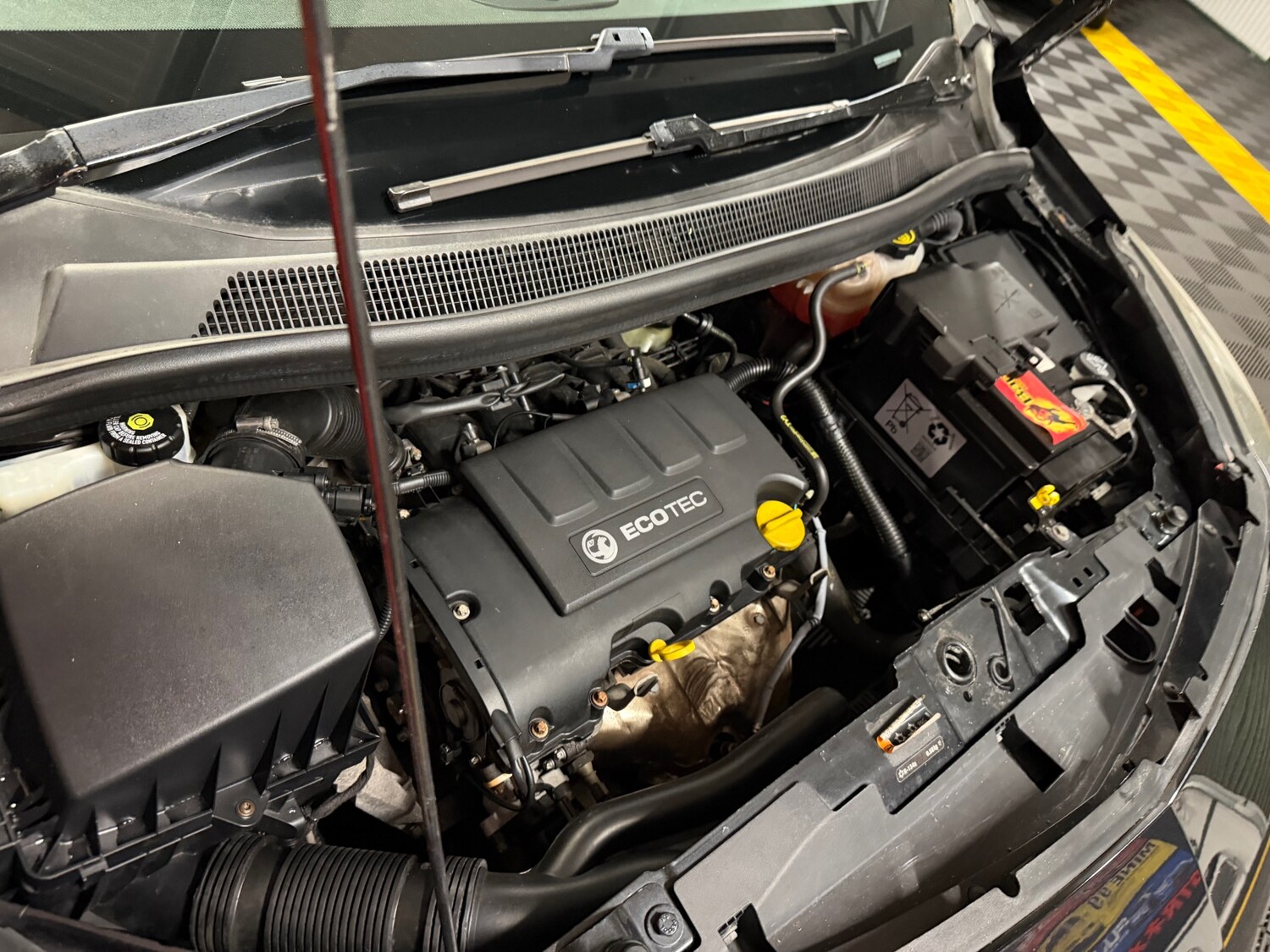 Used Vauxhall Meriva 2015 for sale - 78146116: Photo 21