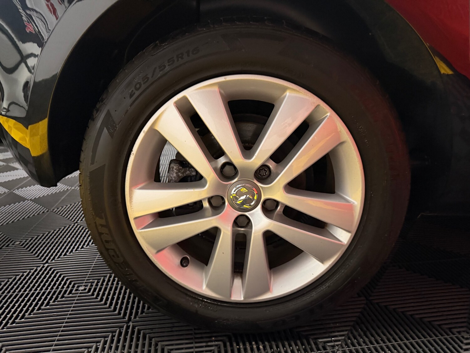 Used Vauxhall Meriva 2015 for sale - 78146116: Photo 22