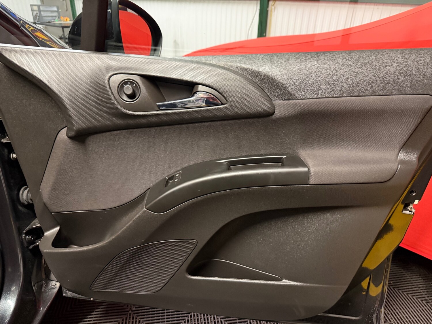 Used Vauxhall Meriva 2015 for sale - 78146116: Photo 50