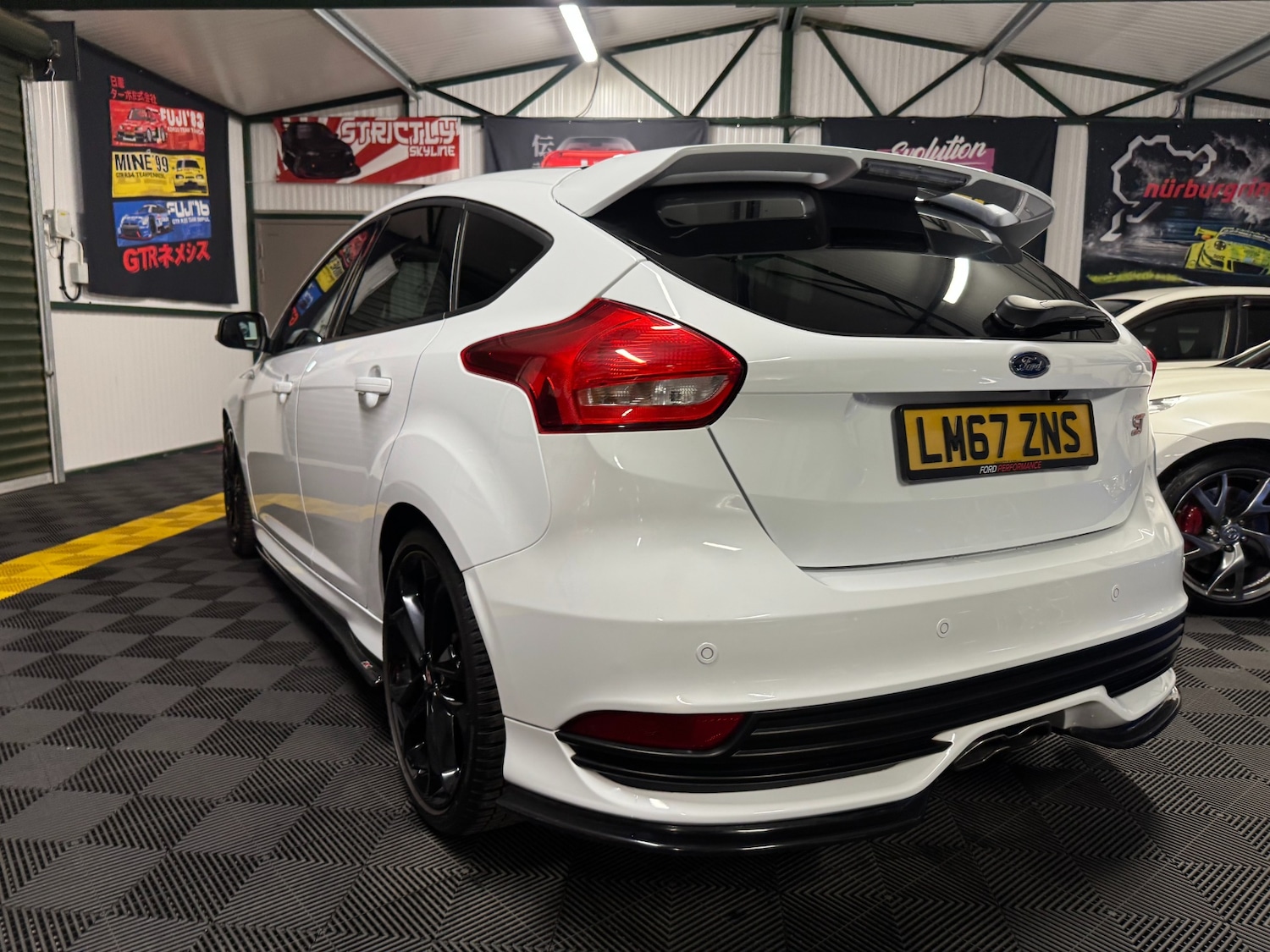 Used Ford Focus 2017 for sale - 76963609: Photo 13