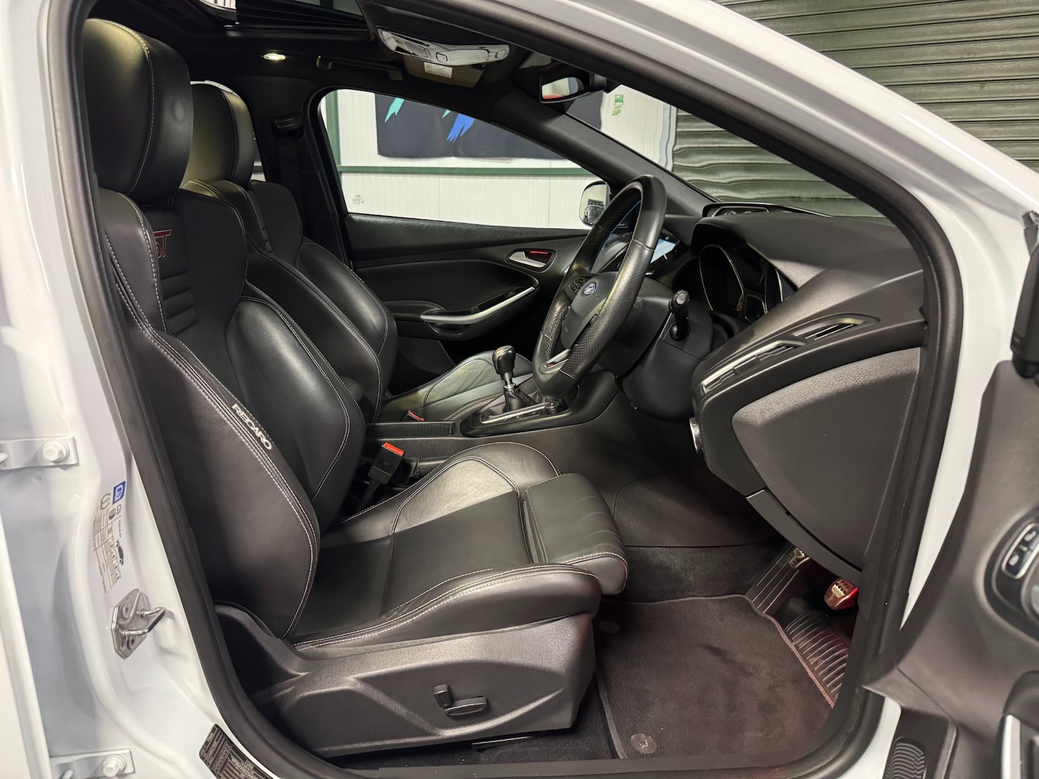 Used Ford Focus 2017 for sale - 76963609: Photo 16