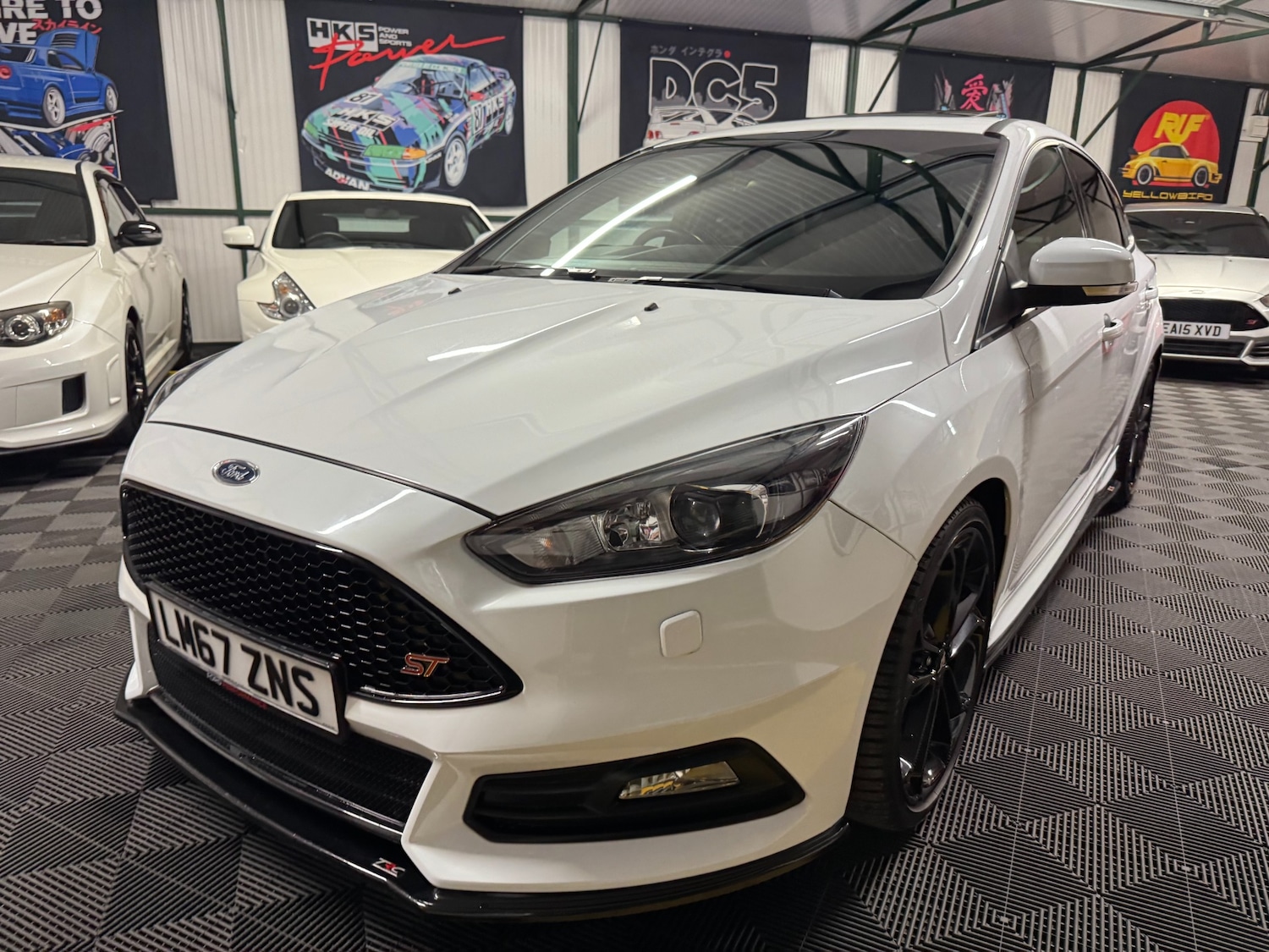 Used Ford Focus 2017 for sale - 76963609: Photo 4