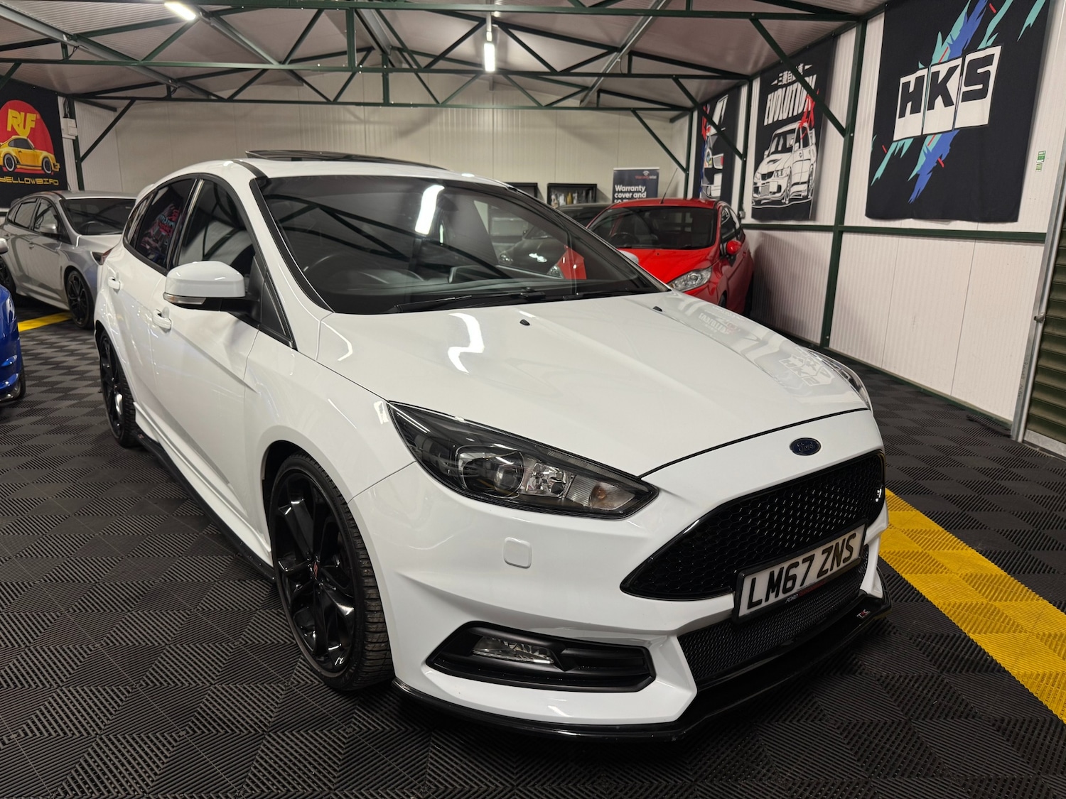 Used Ford Focus 2017 for sale - 76963609: Photo 6