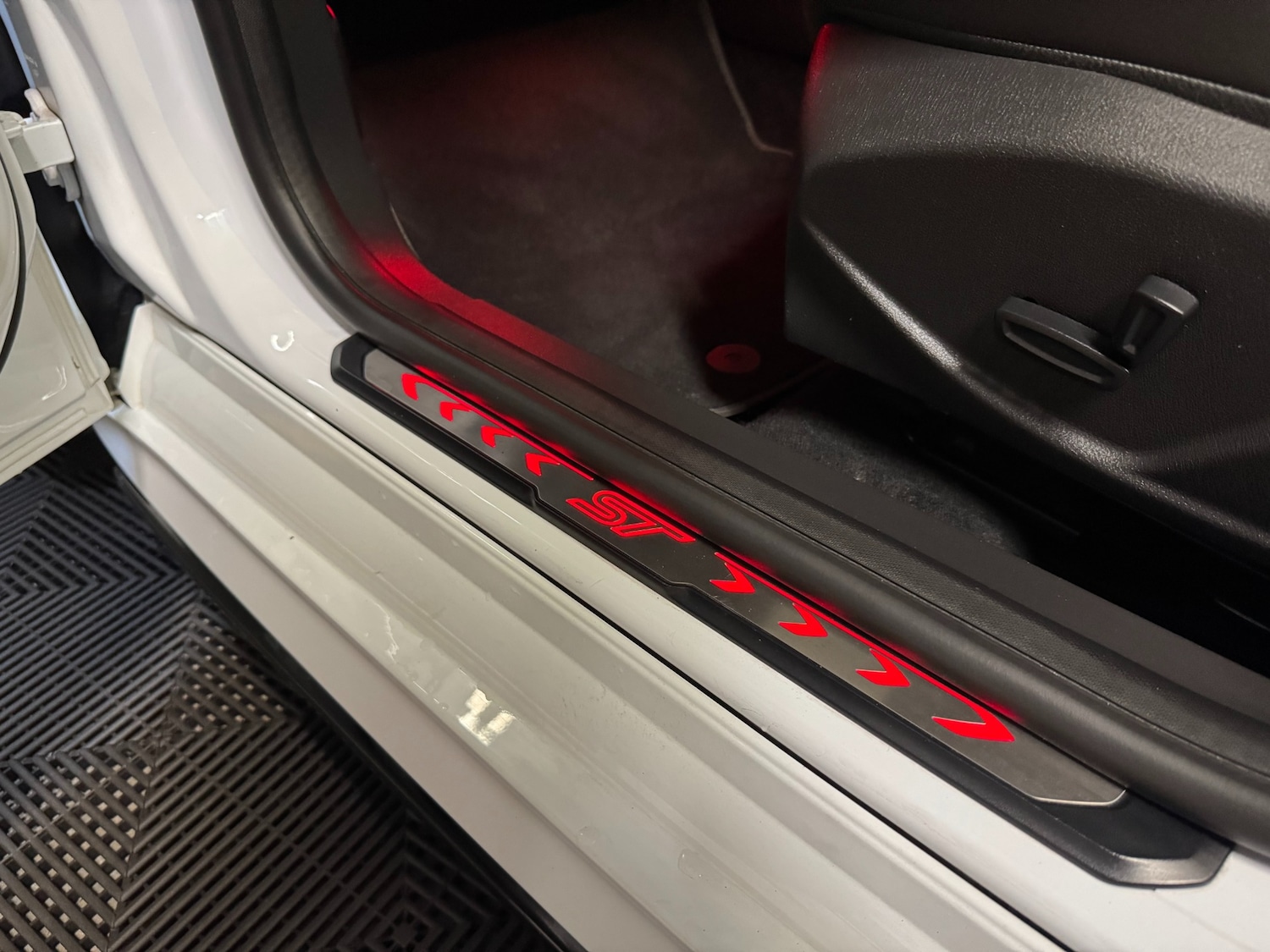 Used Ford Focus 2017 for sale - 76963609: Photo 83