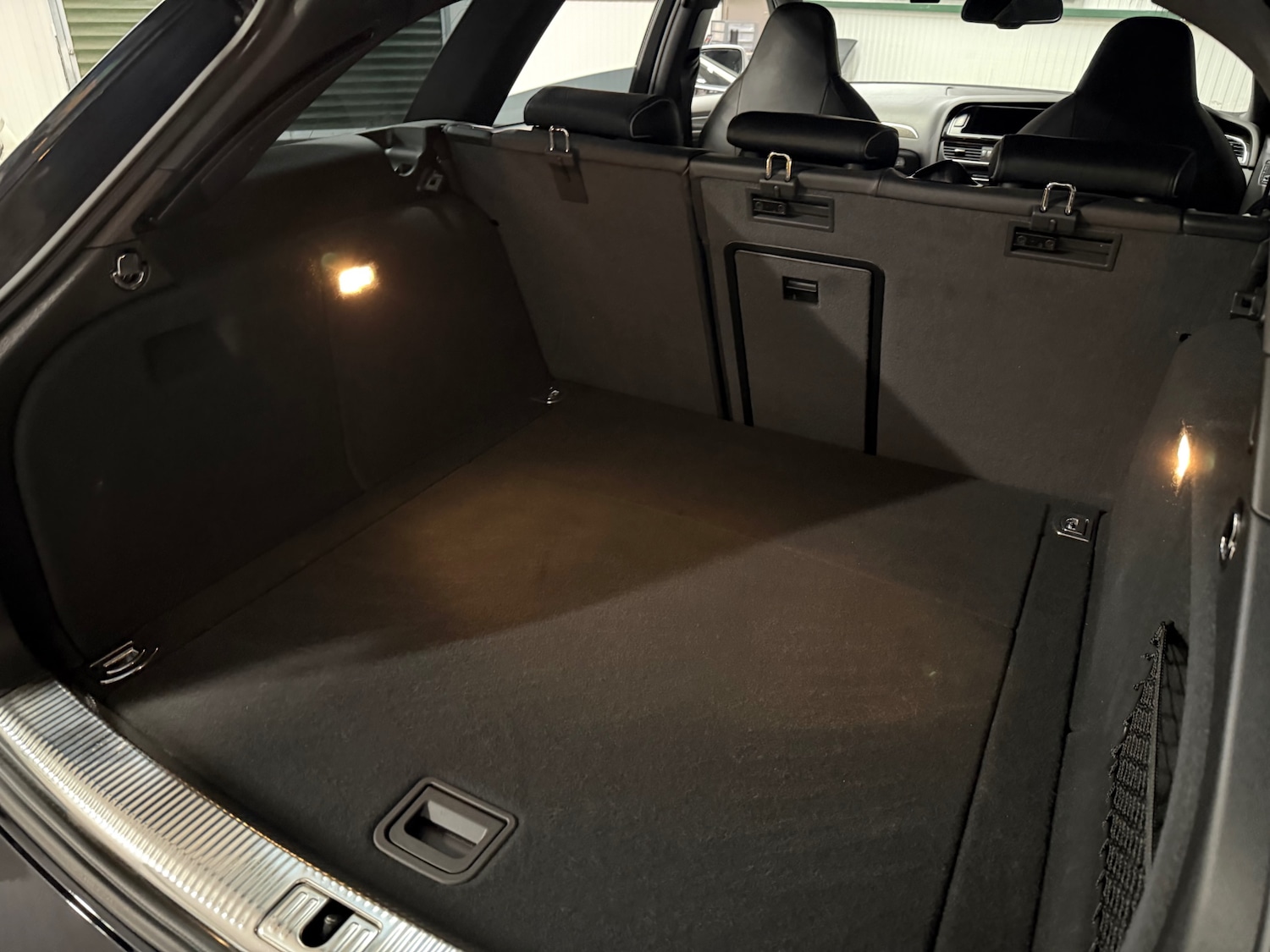 Used Audi RS4 2013 for sale - 78114989: Photo 19