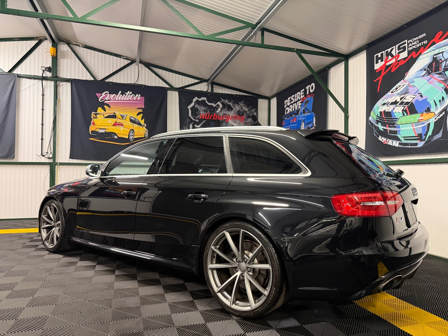 Used Audi RS4 2013 for sale - 78114989: Photo 33