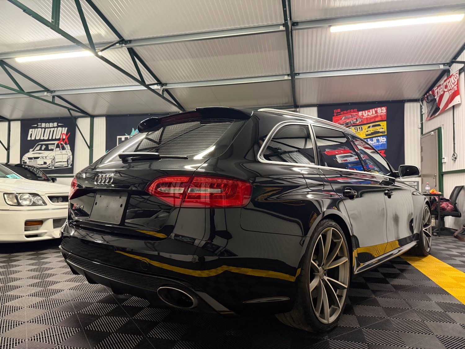 Used Audi RS4 2013 for sale - 78114989: Photo 5