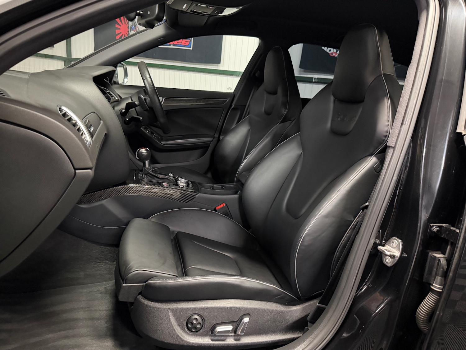 Used Audi RS4 2013 for sale - 78114989: Photo 73