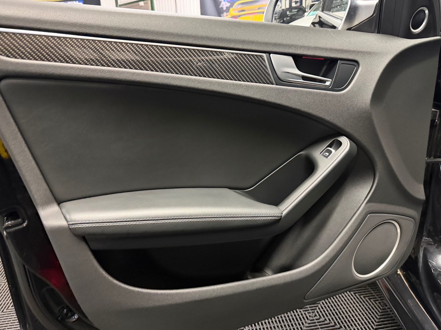 Used Audi RS4 2013 for sale - 78114989: Photo 75