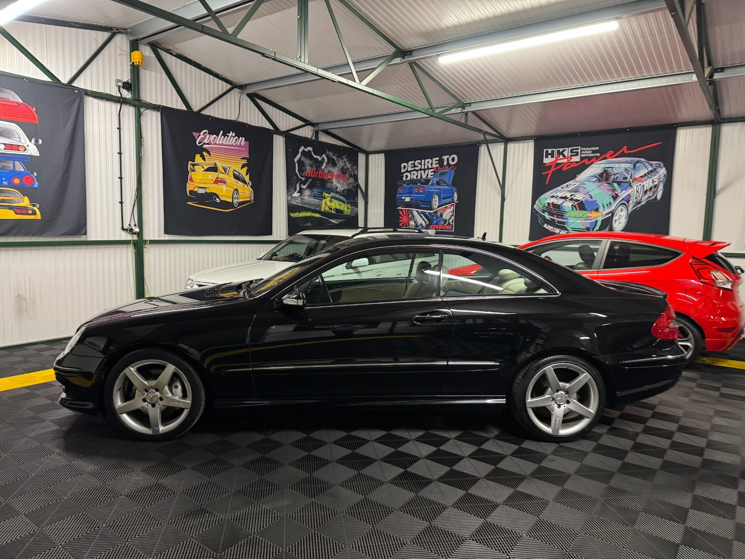 Used Mercedes-Benz CLK 2008 for sale - 76963669: Photo 39