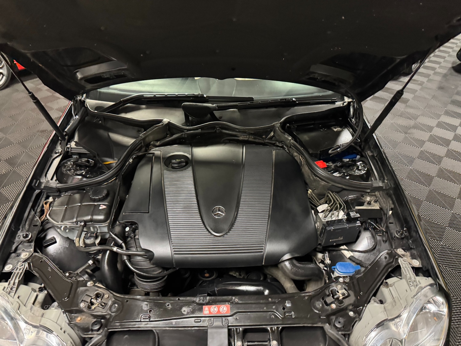 Used Mercedes-Benz CLK 2008 for sale - 76963669: Photo 81