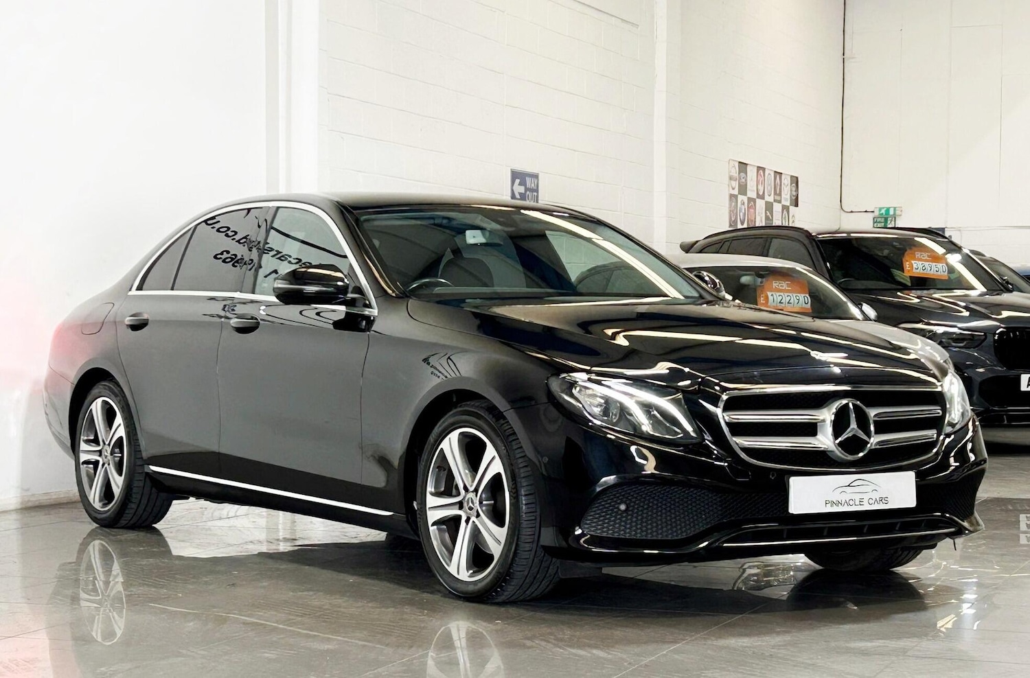 Used Mercedes-Benz E Class 2017 for sale - 78019857: Photo 9