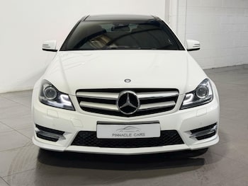 Used Mercedes-Benz C Class 2015 for sale - 76294535: Photo