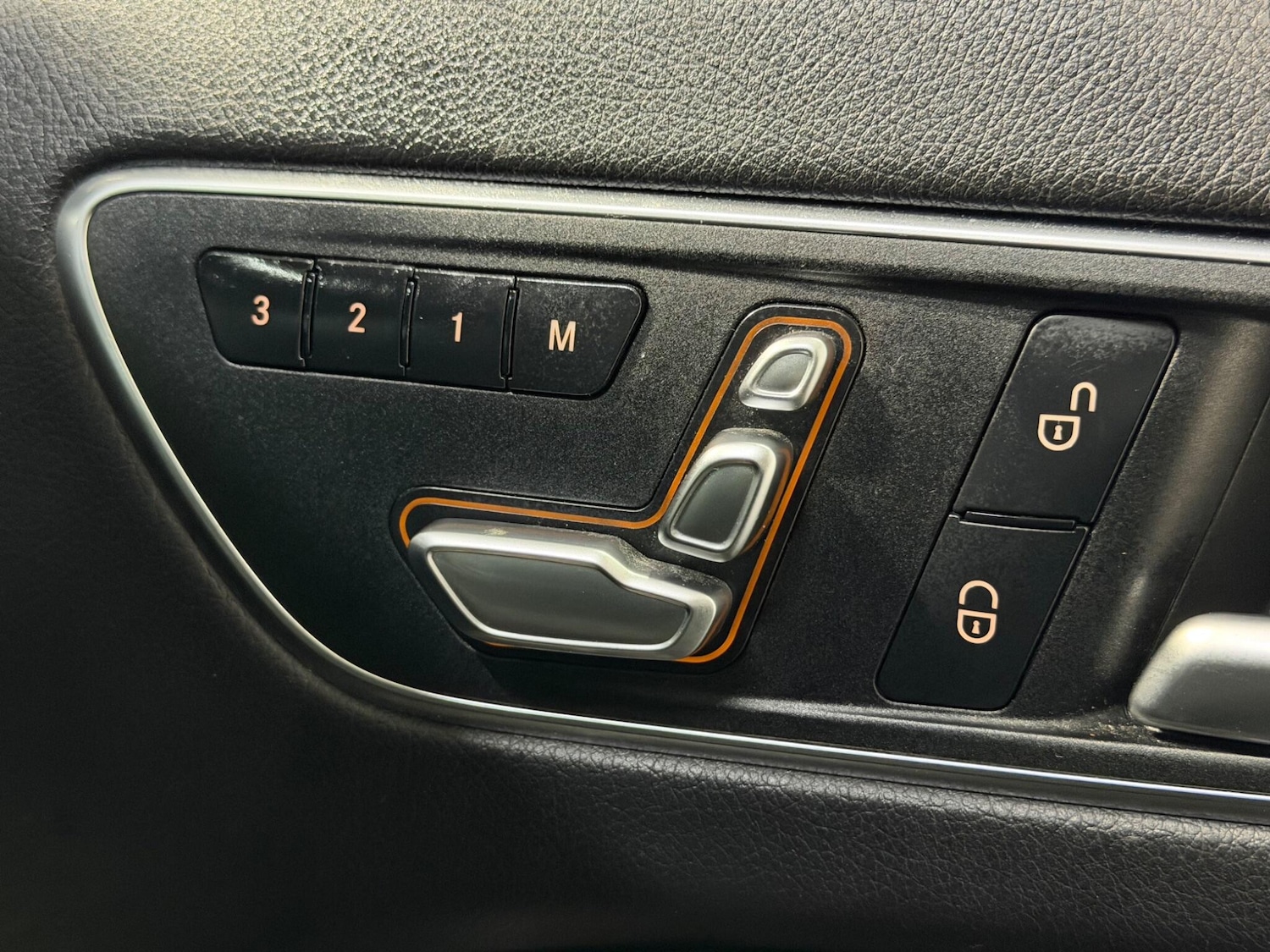 Used Mercedes-Benz GLA 2017 for sale - 77306352: Photo 27