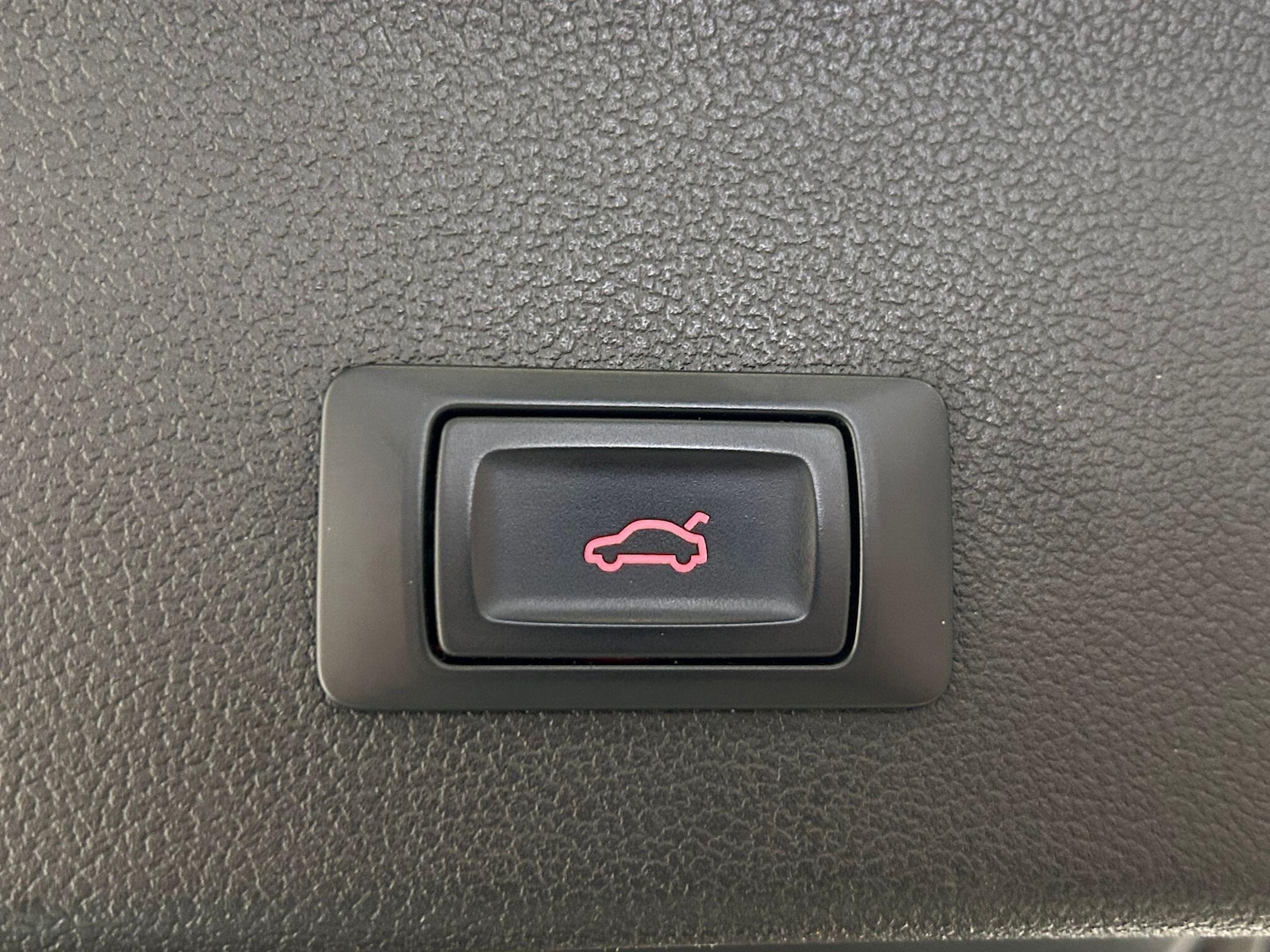 Used Audi A4 2015 for sale - 76765205: Photo 26