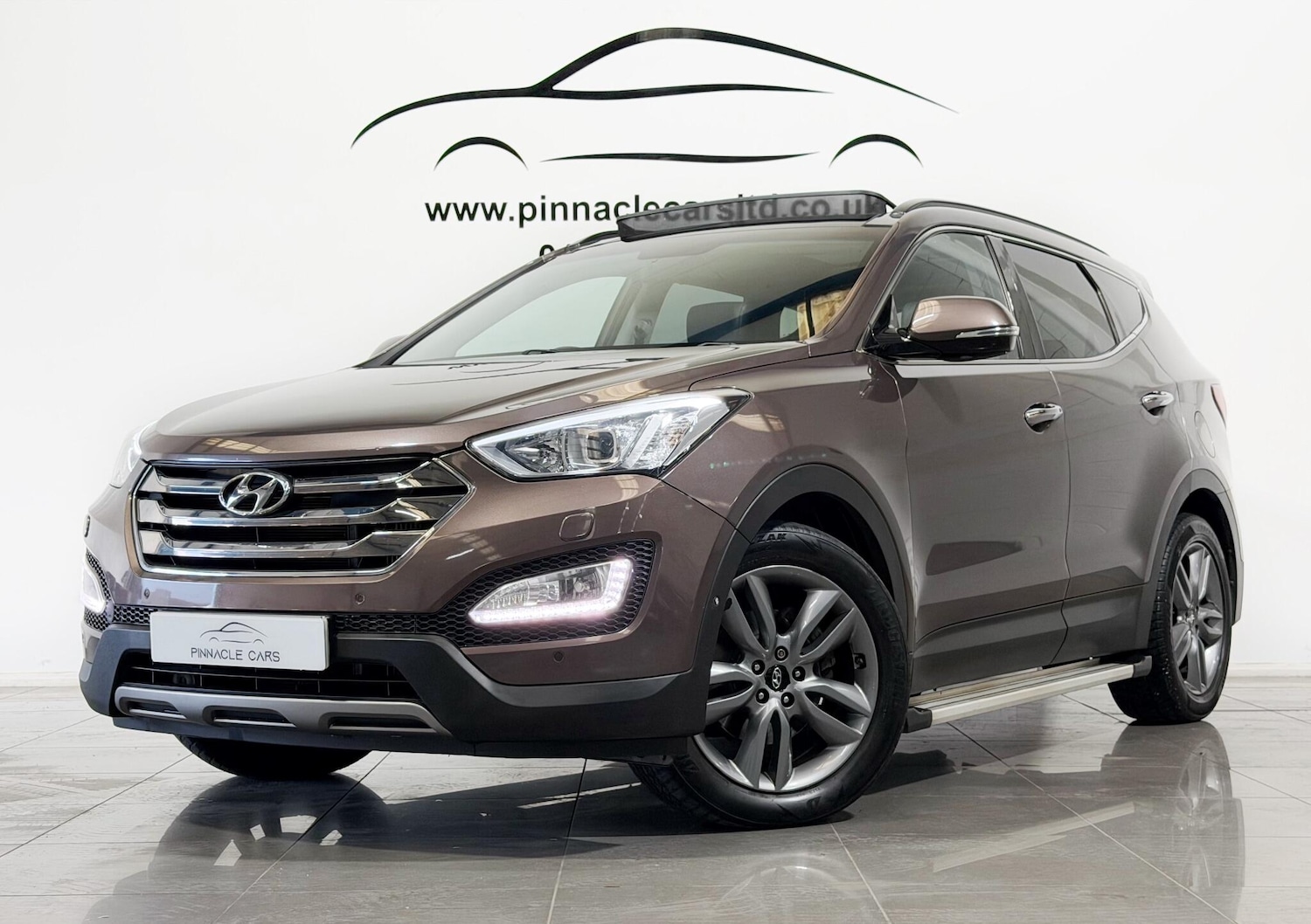 Used Hyundai Santa Fe 2014 for sale - 76620397: Photo 1