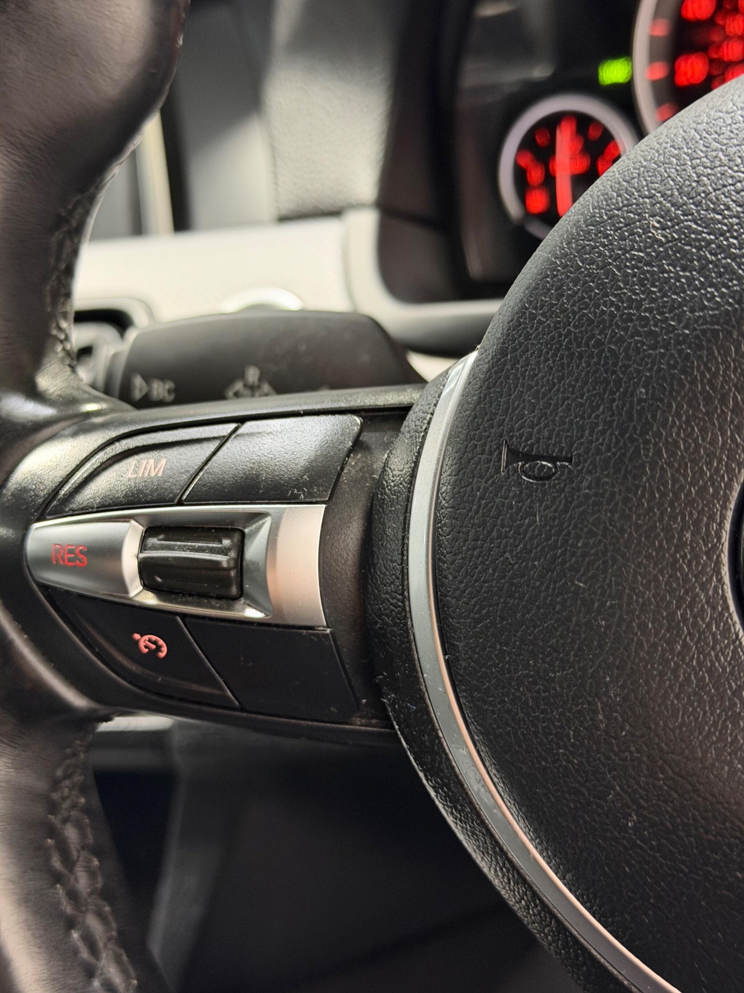 Used BMW 5 Series 2015 for sale - 77484491: Photo 28