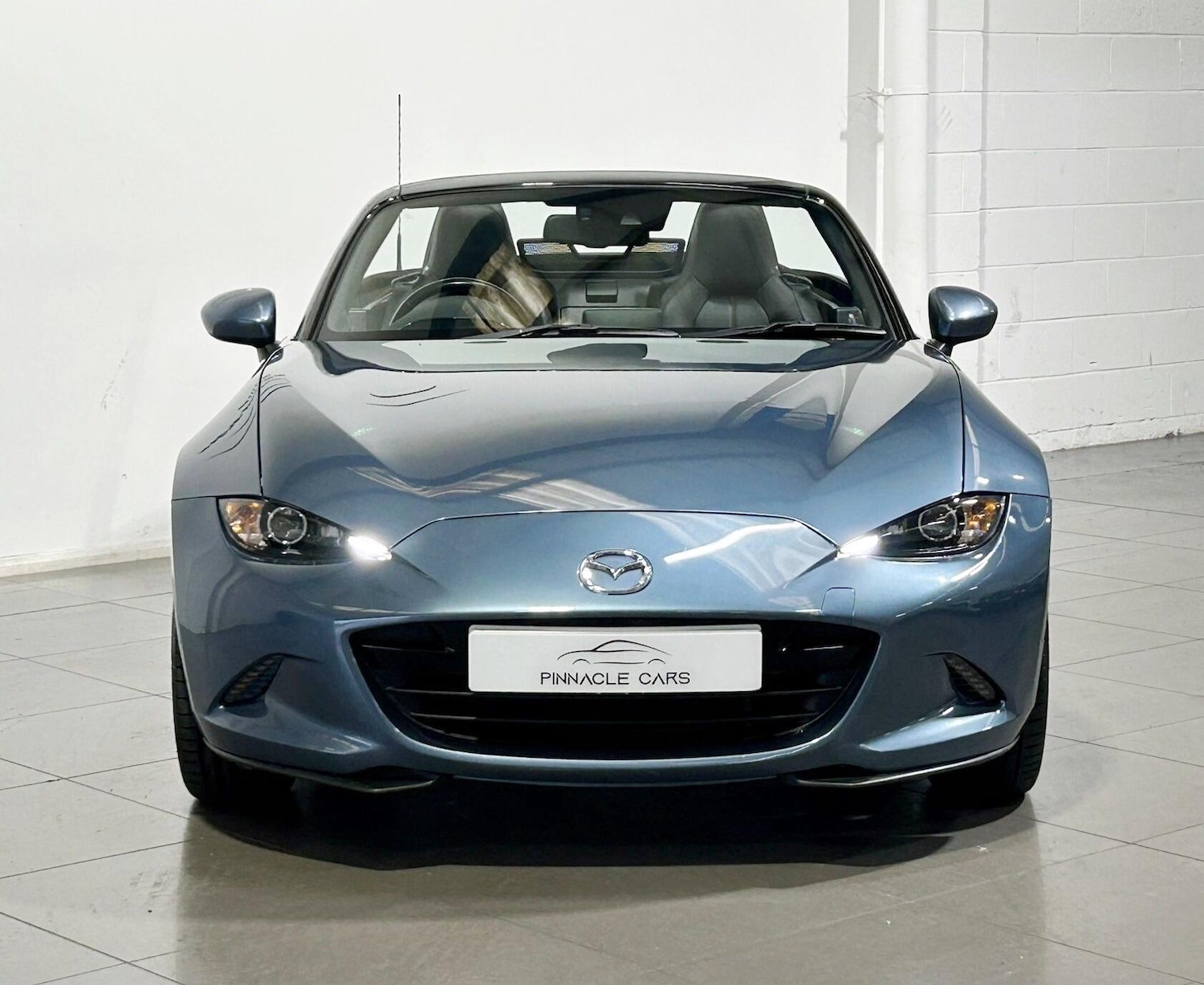 Used Mazda MX-5 2015 for sale - 76765206: Photo 2