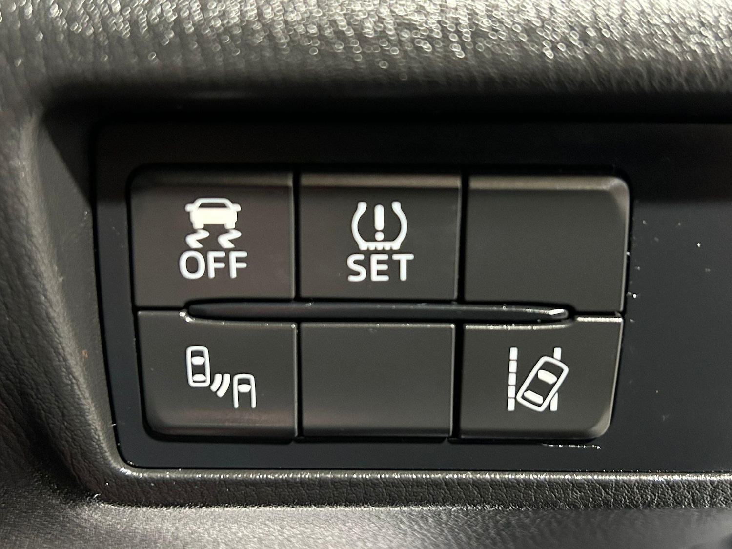 Used Mazda MX-5 2015 for sale - 76765206: Photo 29