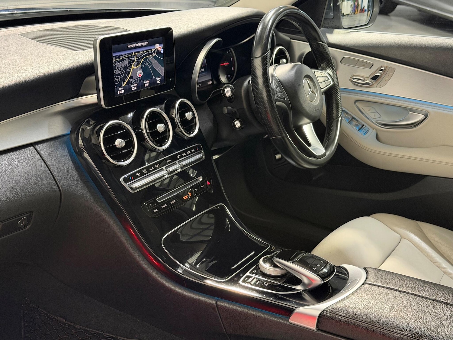 Used Mercedes-Benz C Class 2015 for sale - 76423988: Photo 22